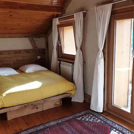 De Jasmelie En Pleine Nature 2a 8 Personnes Chalet *