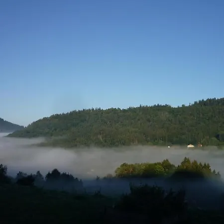 De Jasmelie En Pleine Nature 2a 8 Personnes Chalet