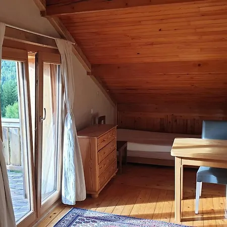 De Jasmelie En Pleine Nature 2a 8 Personnes Chalet
